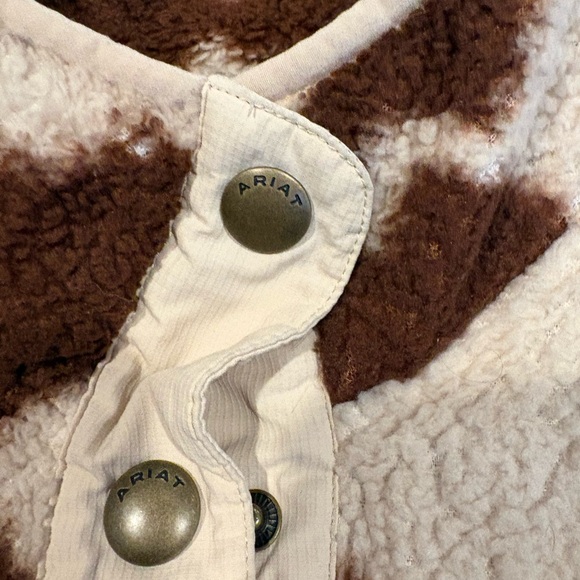 Ariat Brown and Cream pullover - Picture 4 of 6